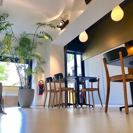 B&B Yellow Submarine Antwerpia Zewnętrze zdjęcie