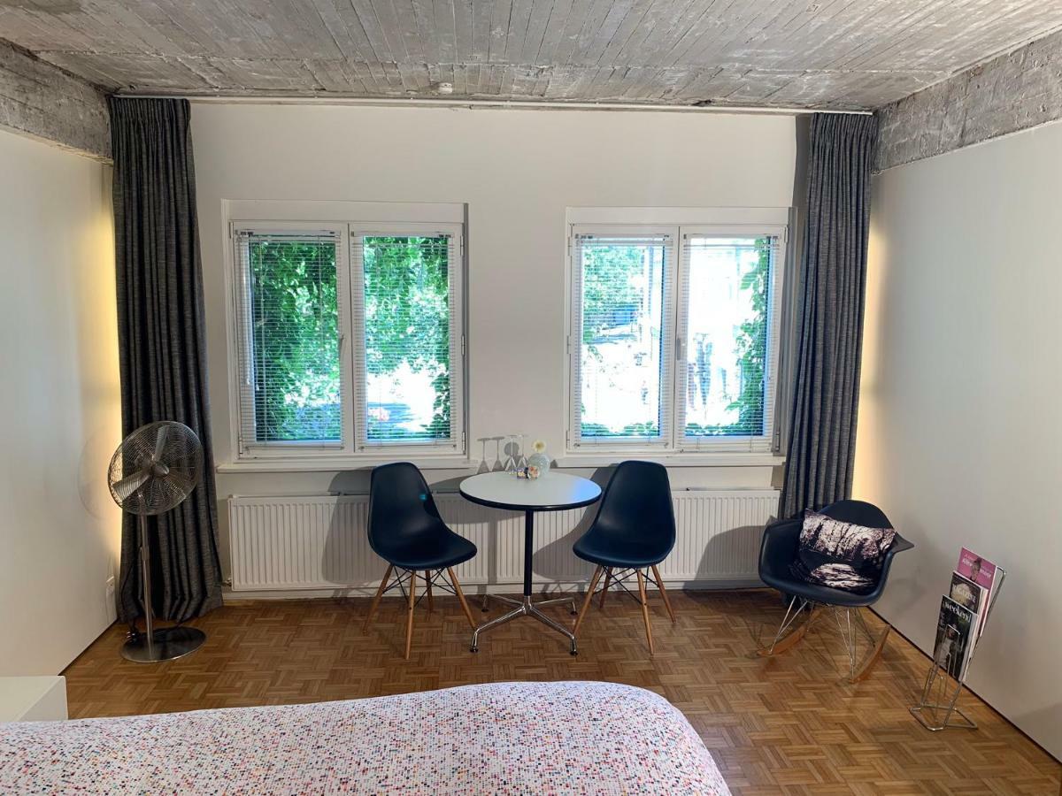B&B Yellow Submarine Antwerpia Zewnętrze zdjęcie